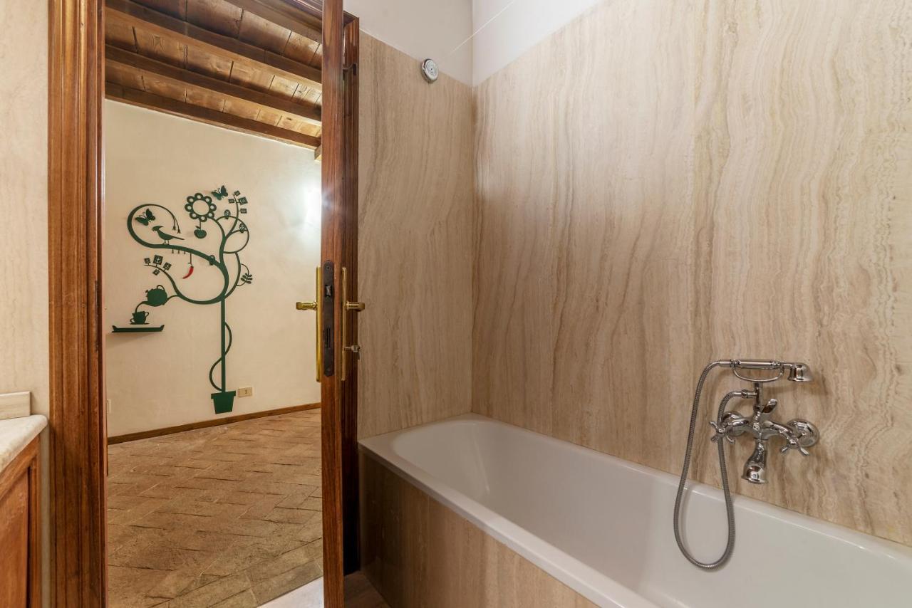 Foro Romano Stylish And Central Apartment Extérieur photo